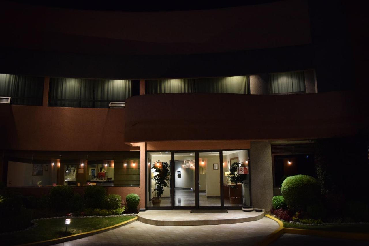 Hotel & Suites La Marquesa Toluca Exteriér fotografie