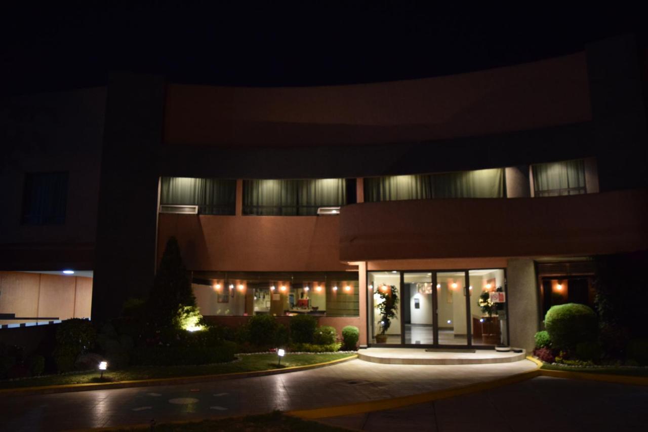Hotel & Suites La Marquesa Toluca Exteriér fotografie