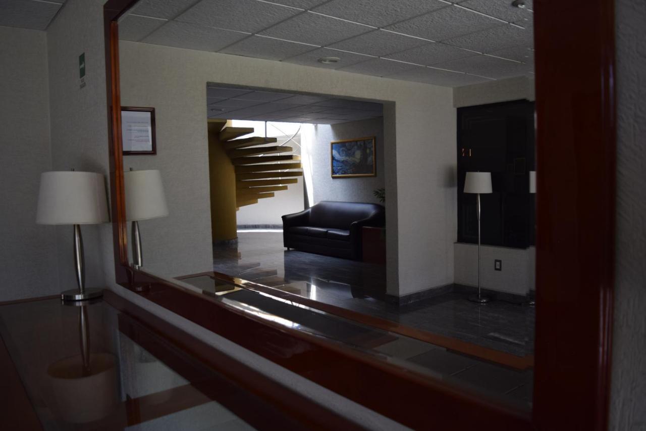 Hotel & Suites La Marquesa Toluca Exteriér fotografie