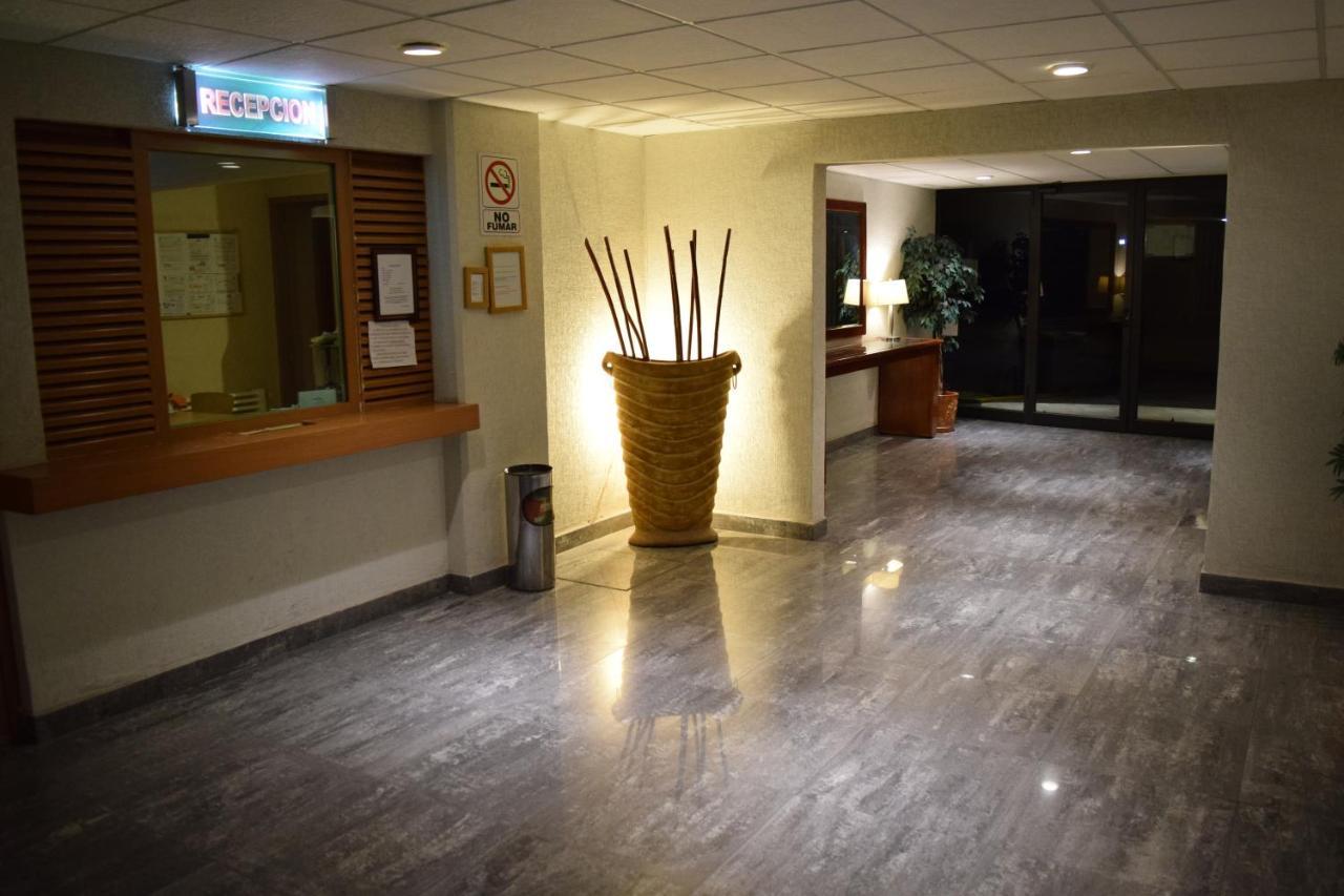 Hotel & Suites La Marquesa Toluca Exteriér fotografie